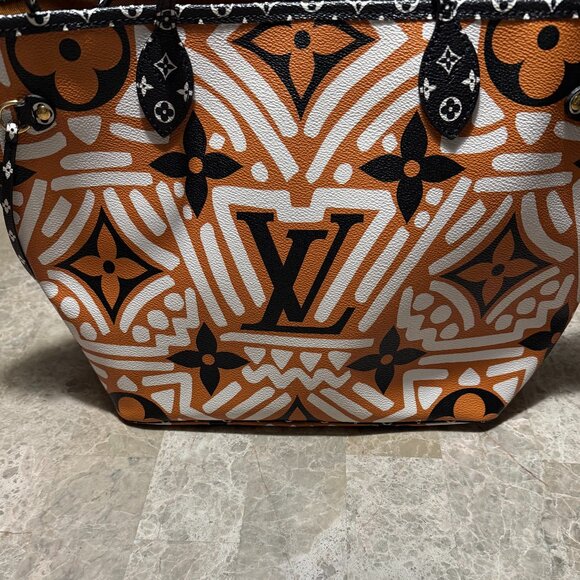 AUTHENTIC LOUIS VUITTON Crafty NEVERFULL-PRISTINE CONDITION - Picture 1 of 8